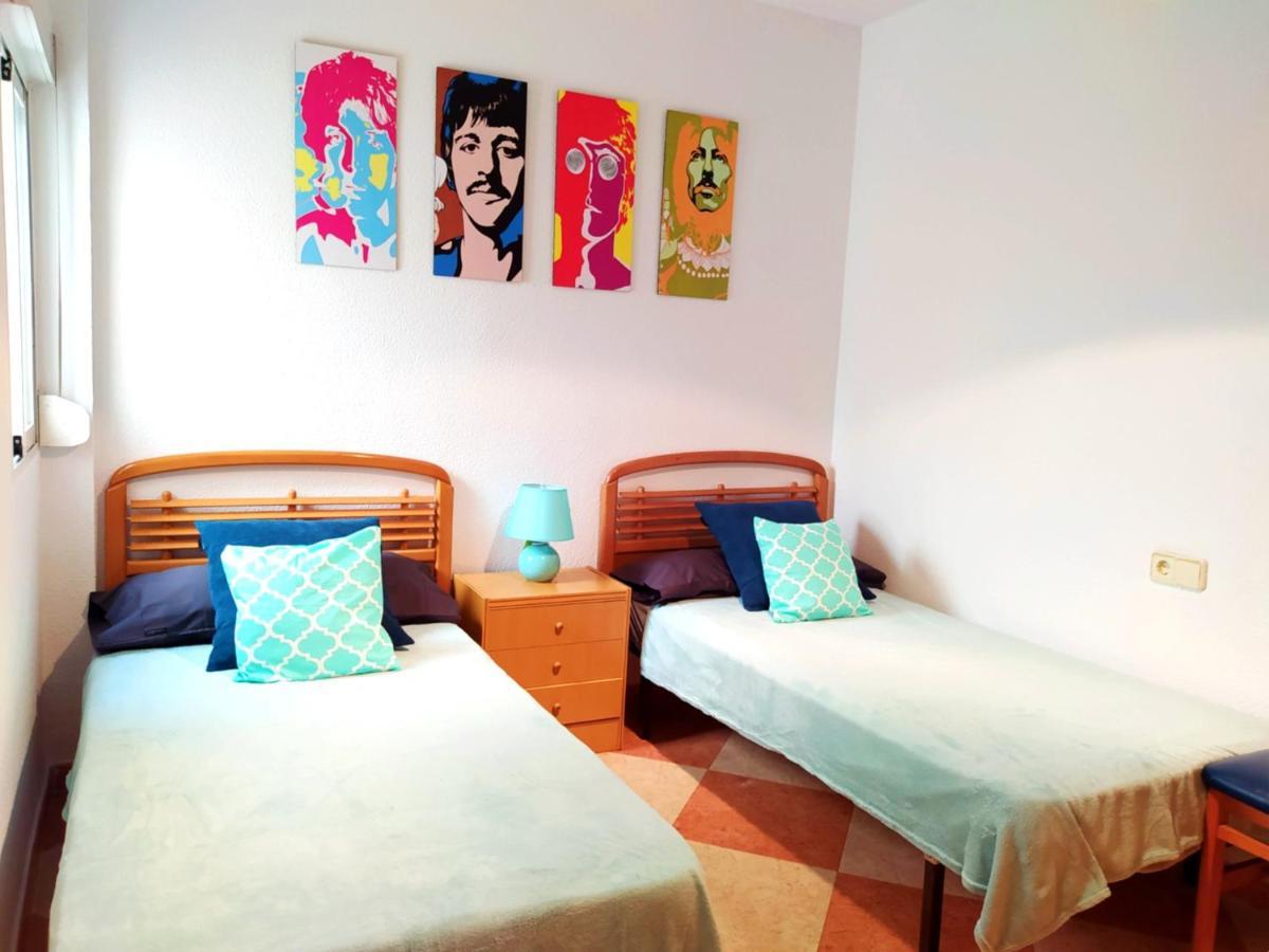 Movie Stars Apartment, غانديا المظهر الخارجي الصورة