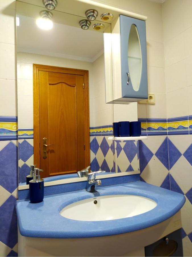 Movie Stars Apartment, غانديا المظهر الخارجي الصورة